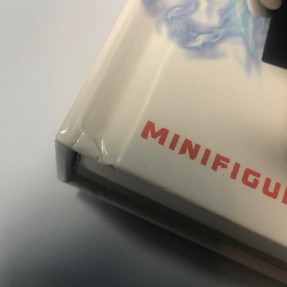 LEGO CHIMA CHARACTER ENCYCLOPEDIA - Picture 2 of 4